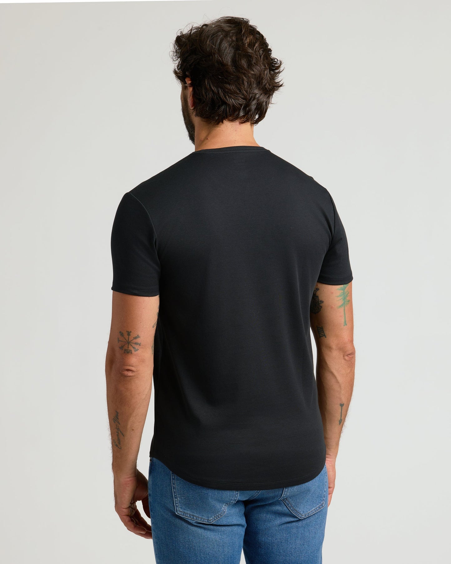 Black Pima Crew Curved Hem