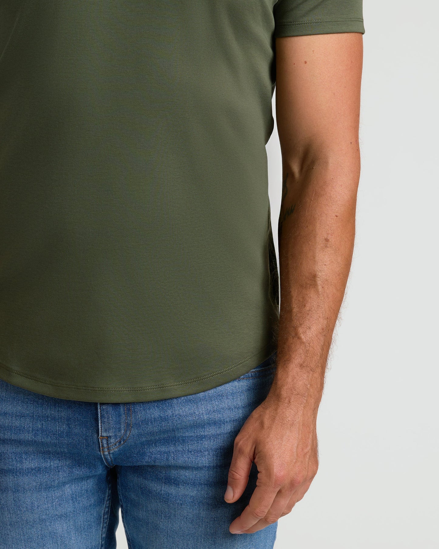 Grove Pima Crew Curved Hem