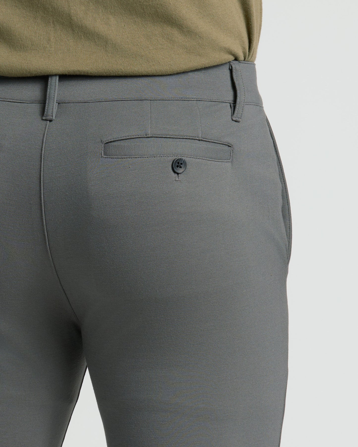 Carbon Slim Comfort Knit Chino Pant