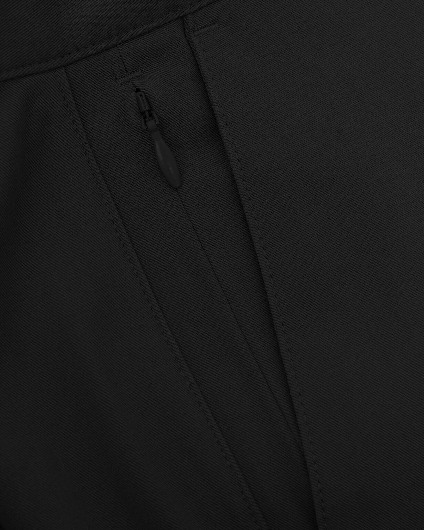 9" Black Classic Twill Shorts