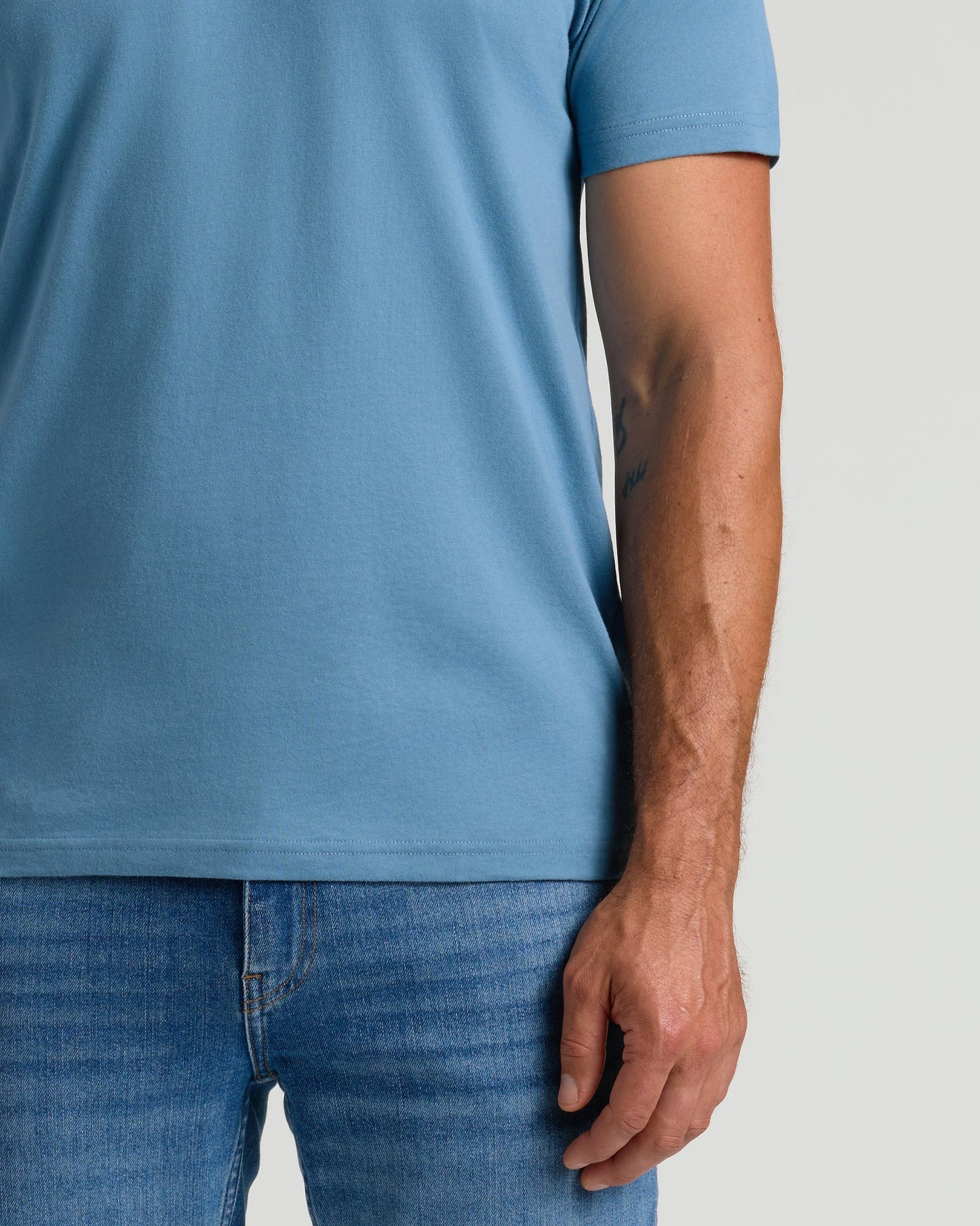 Sapphire Classic Crew Neck