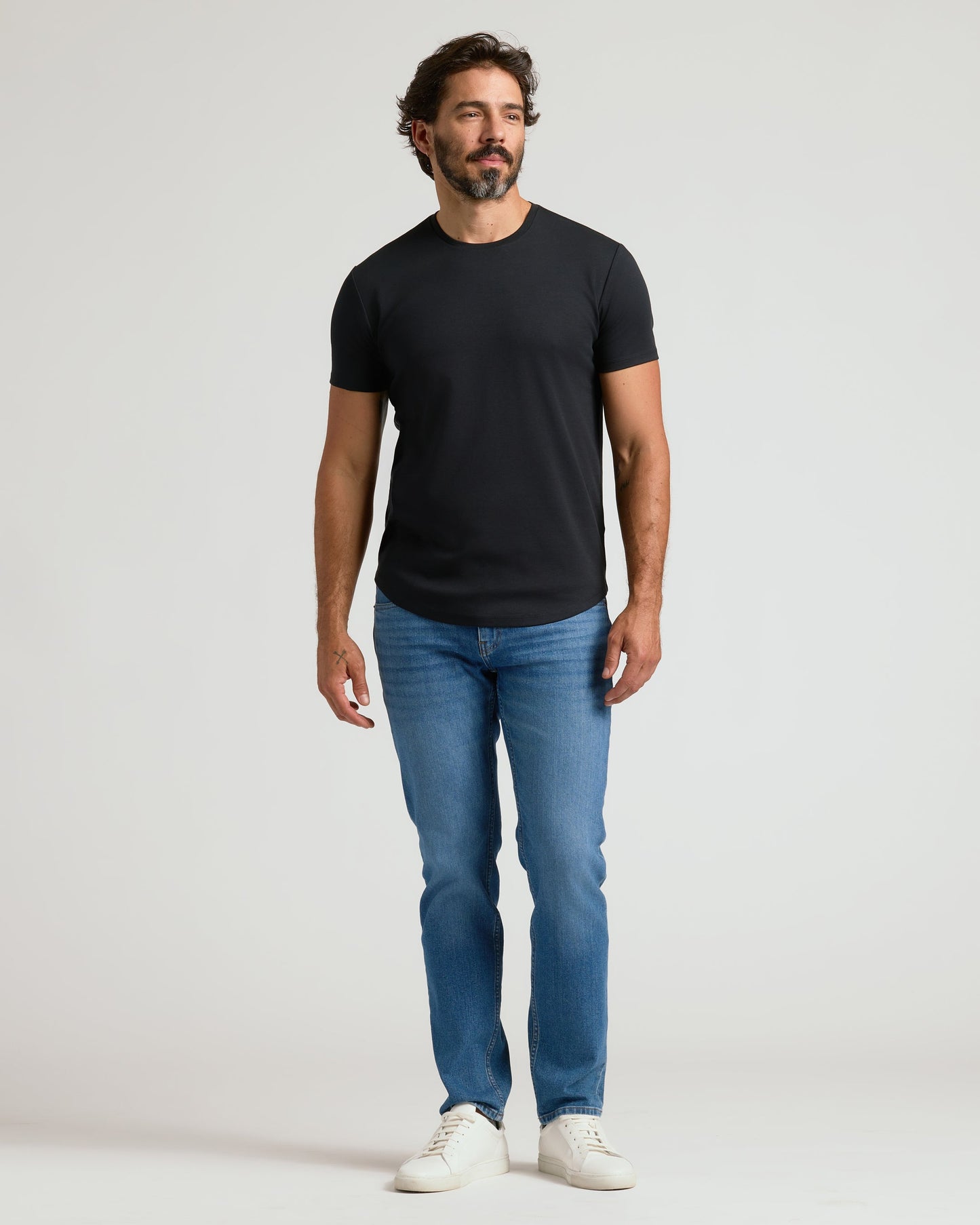 Black Pima Crew Curved Hem