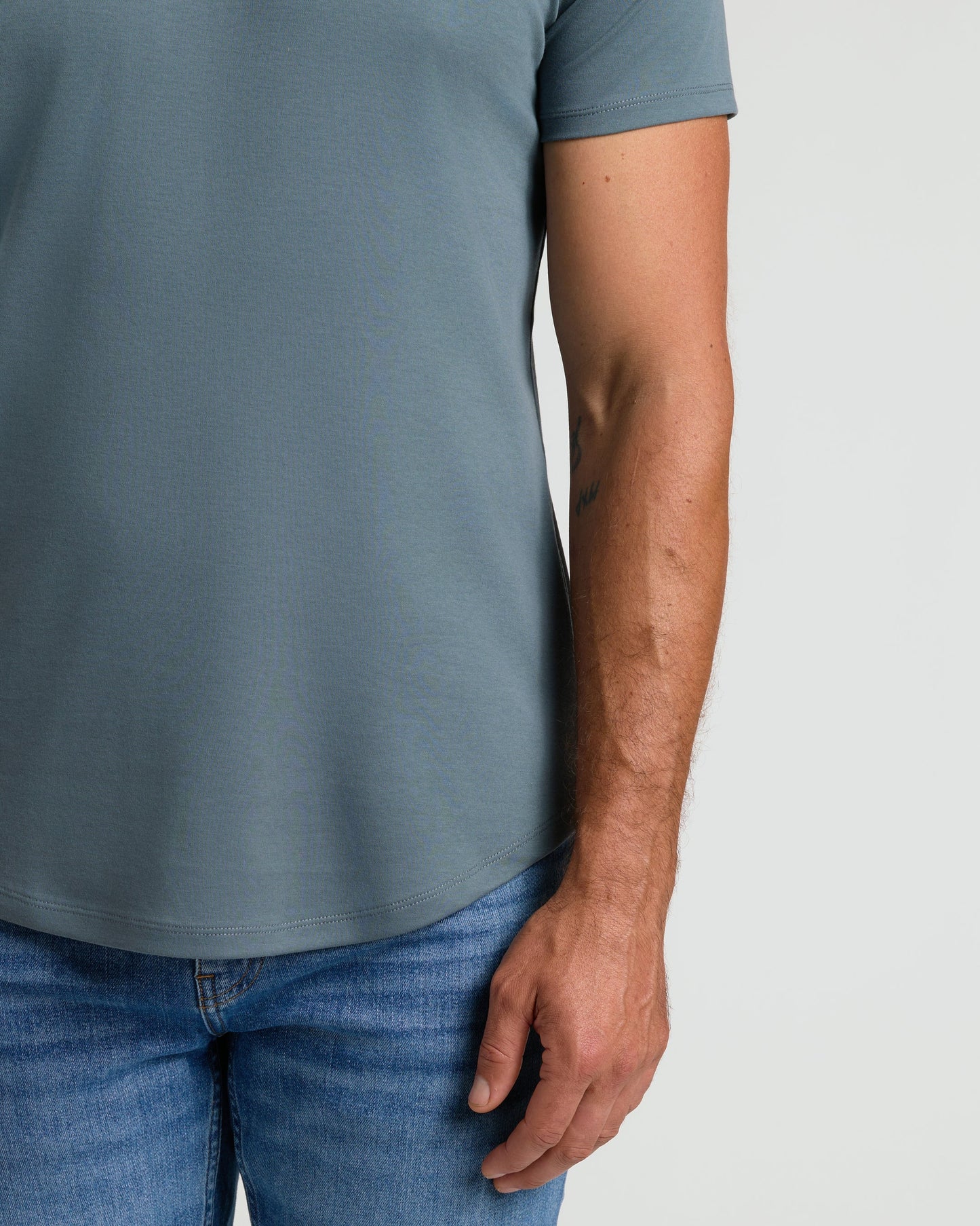 Tempest Pima Crew Curved Hem