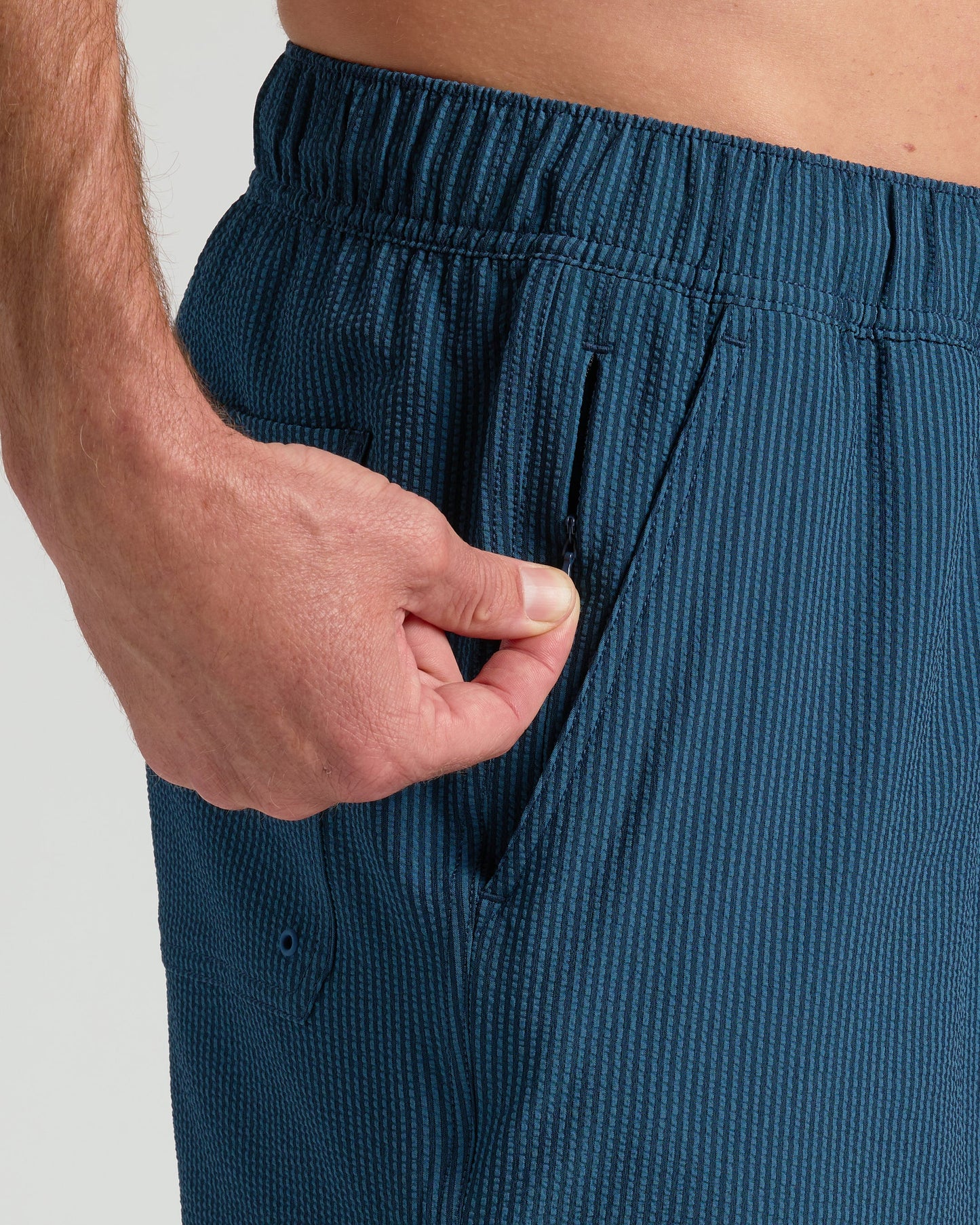 7" Underwater Seersucker Swim Trunks
