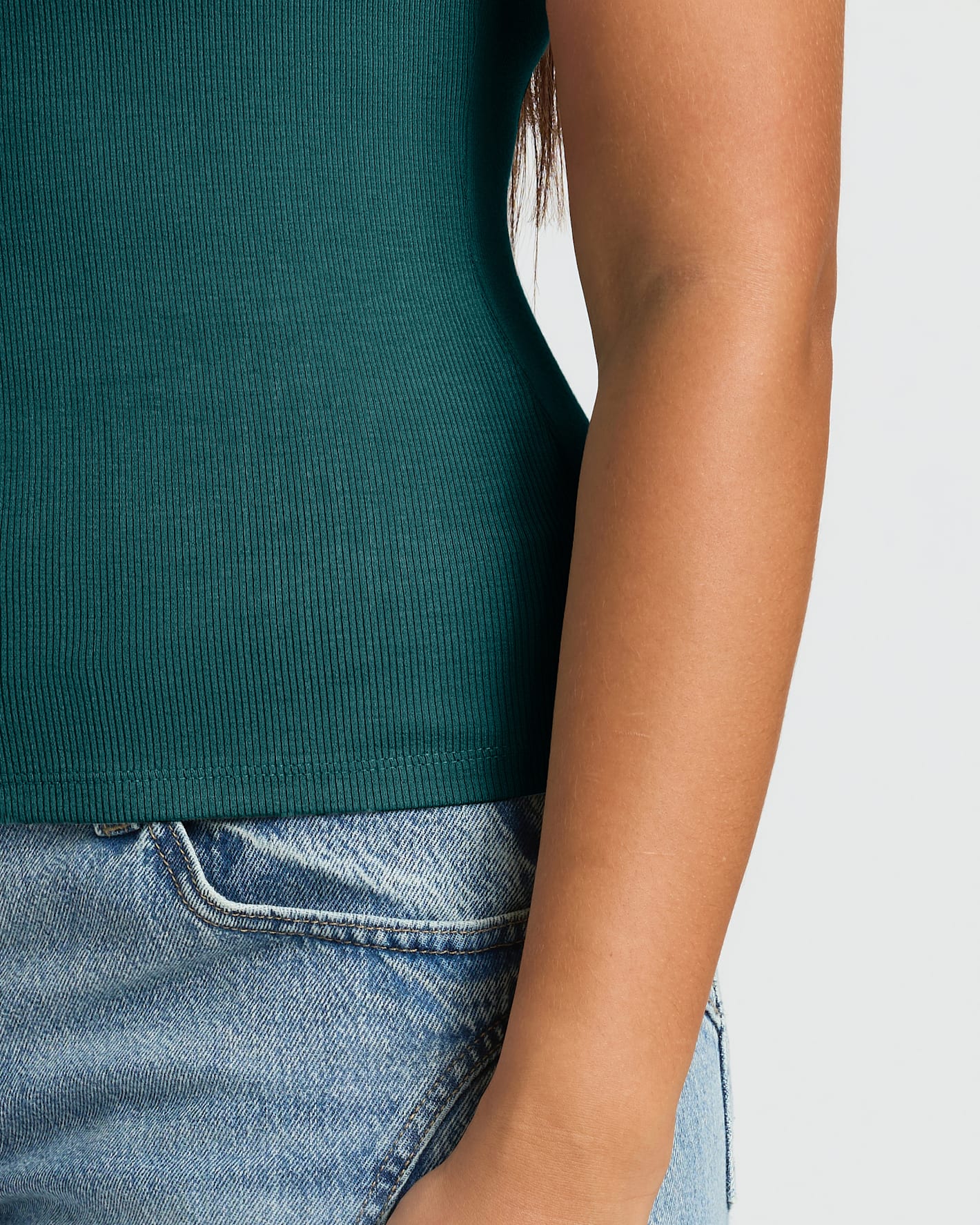 Womens Deep Emerald Ribbed U-Neck Tee