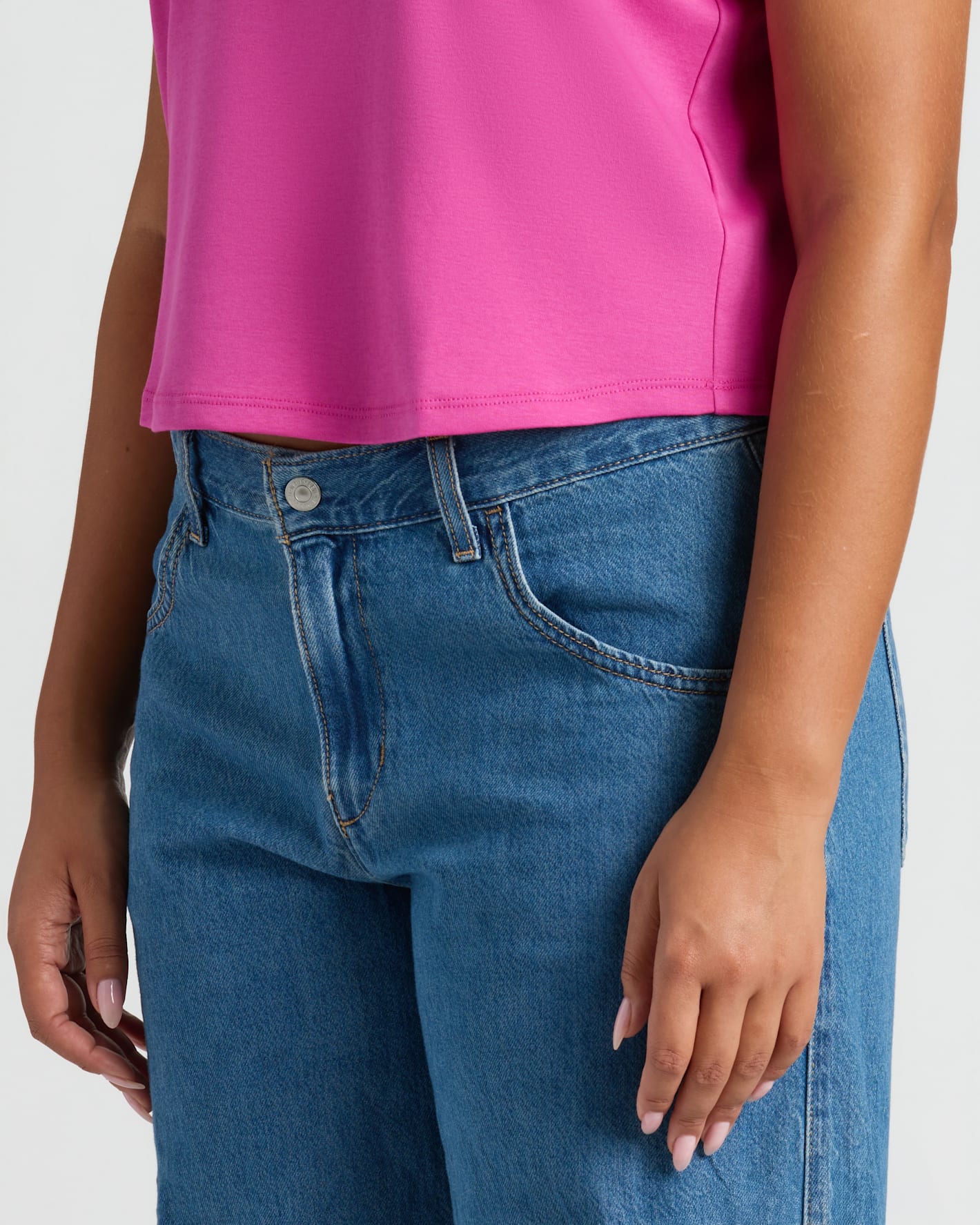 Womens Electric Fuchsia Cropped Boxy Crew Neck Tee