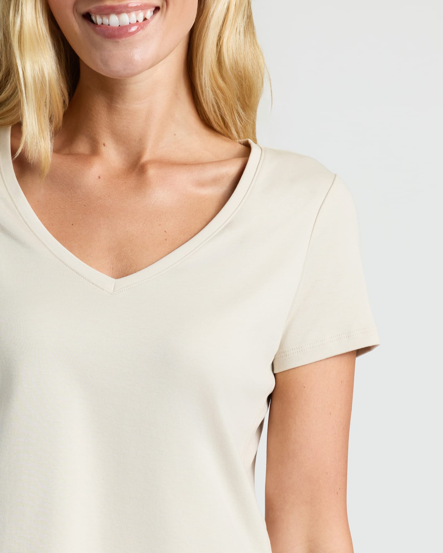 Womens Oatmeal Cropped Boxy V-Neck Tee