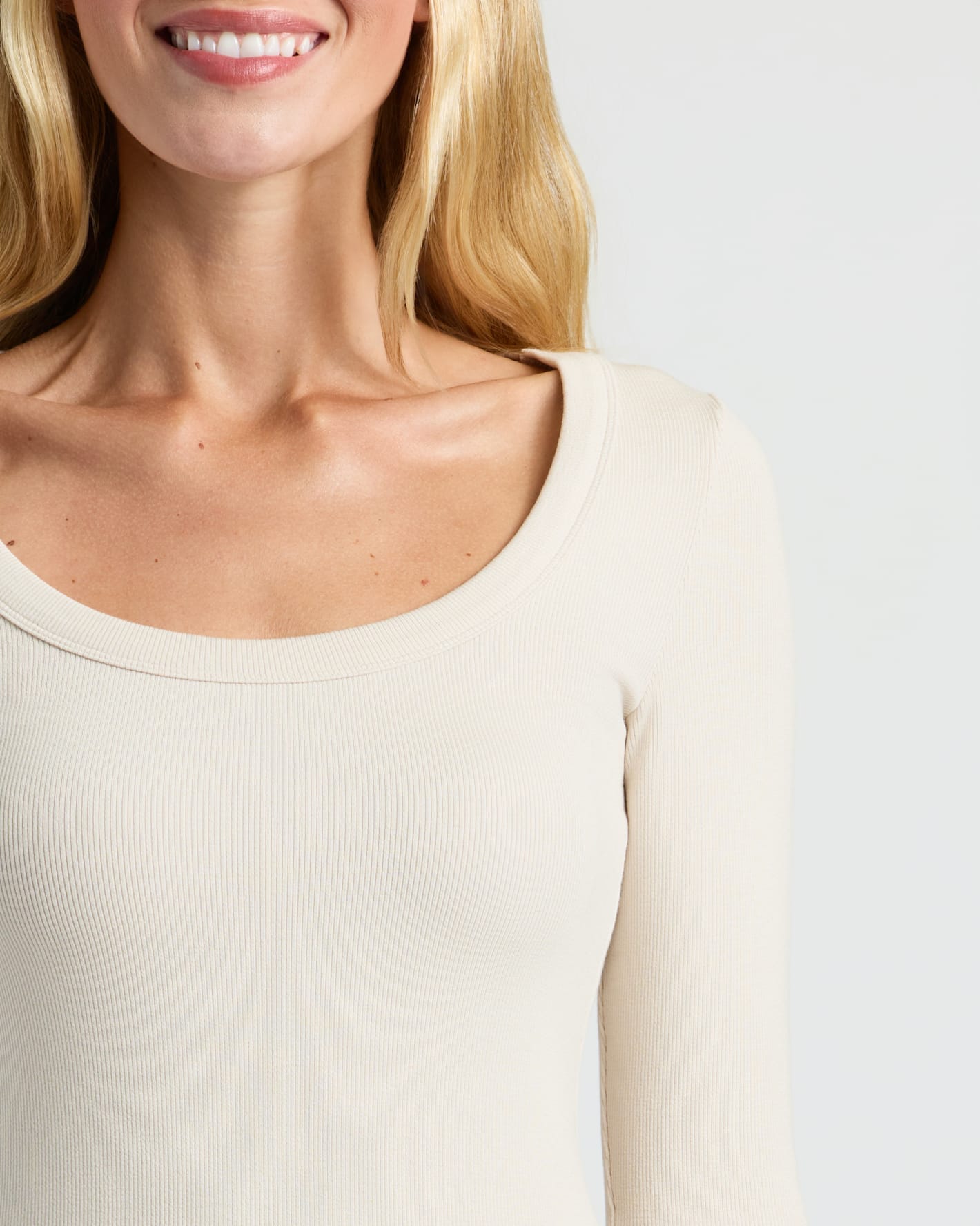 Womens Oatmeal Ribbed Long Sleeve Scoop Neck Tee