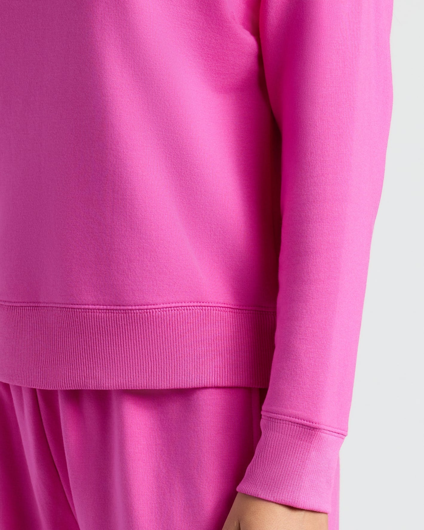 Womens Electric Fuchsia Slouch Pullover Crew