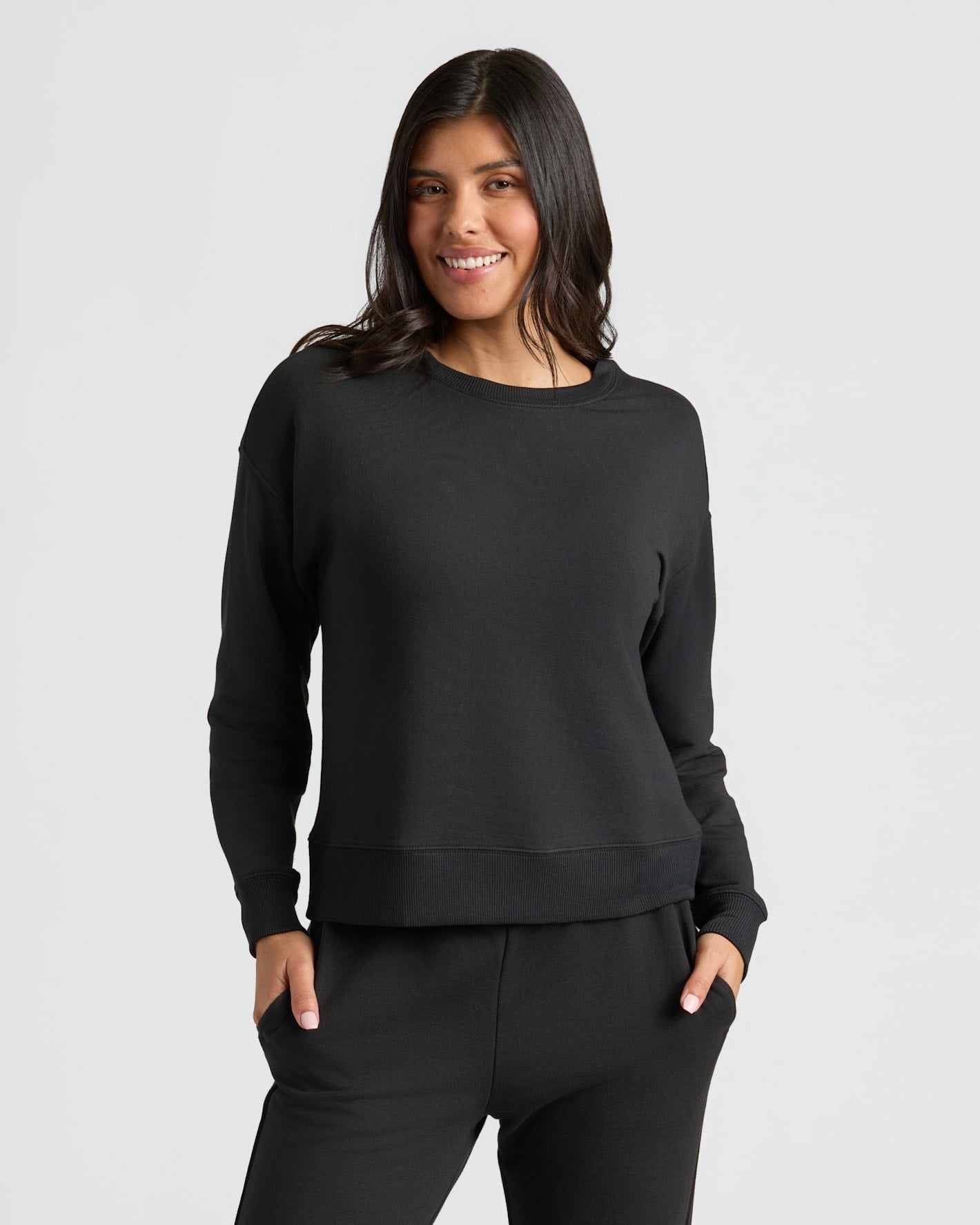 Womens Black Slouch Pullover Crew