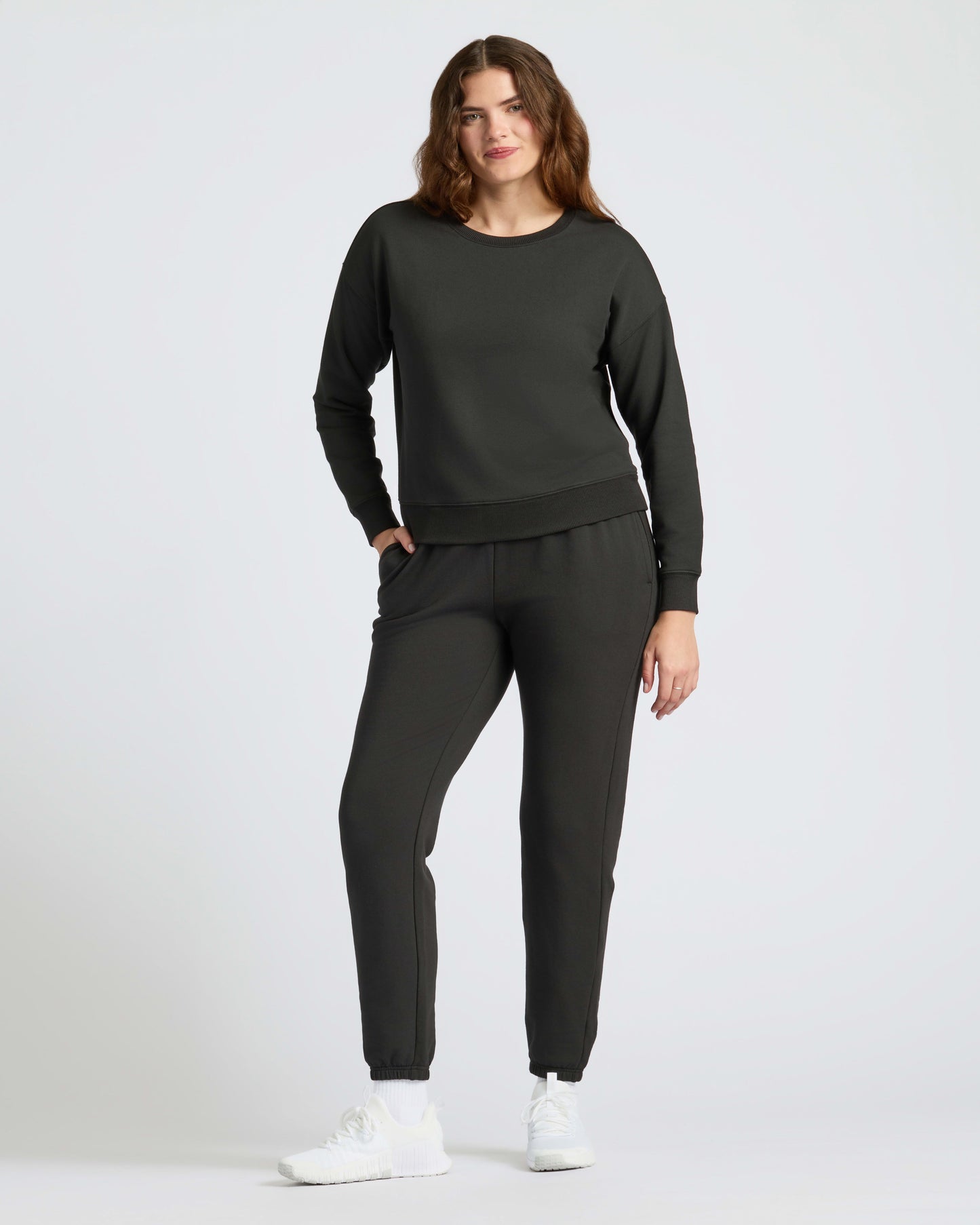 Womens Black Slouch Pullover Crew