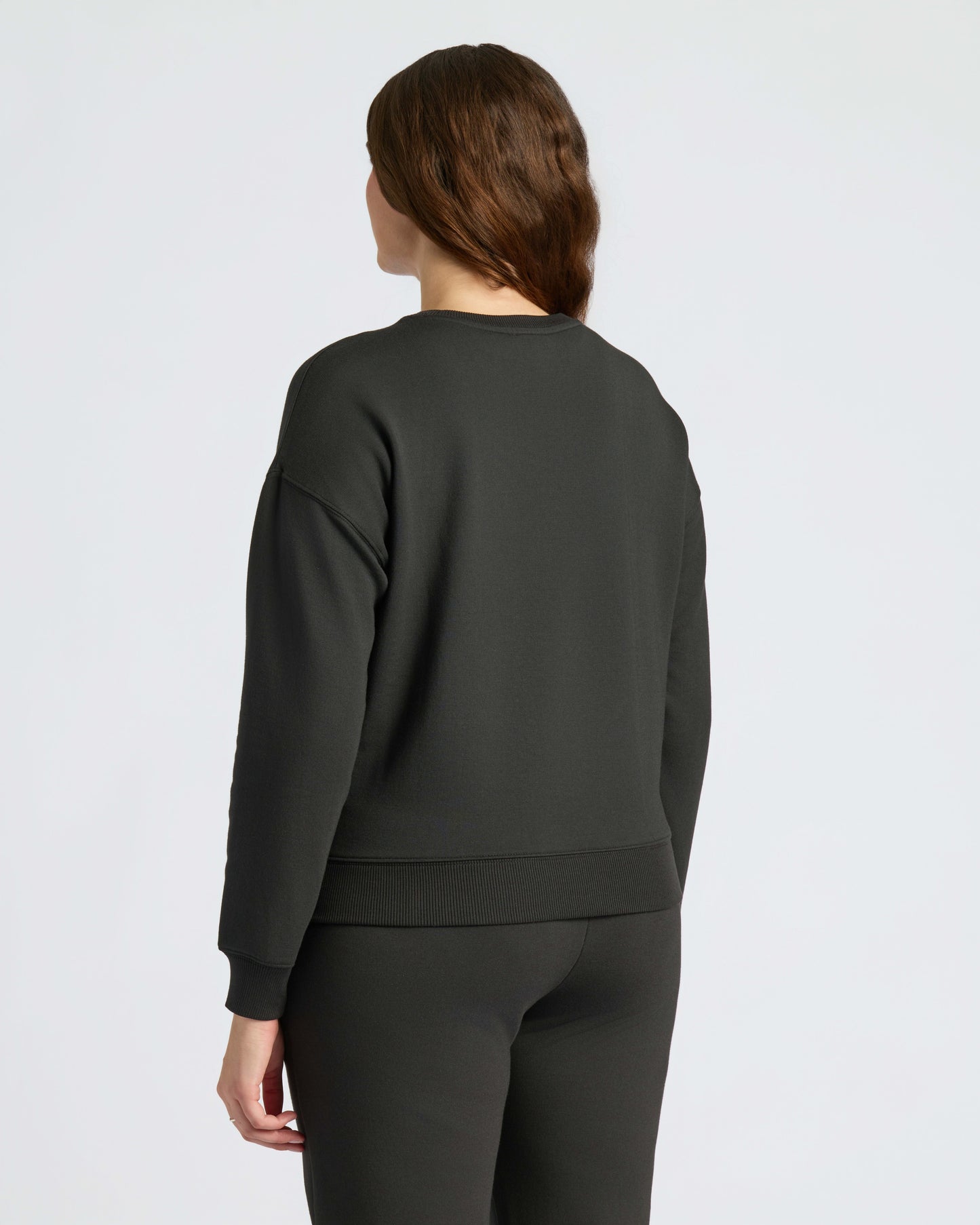Womens Black Slouch Pullover Crew